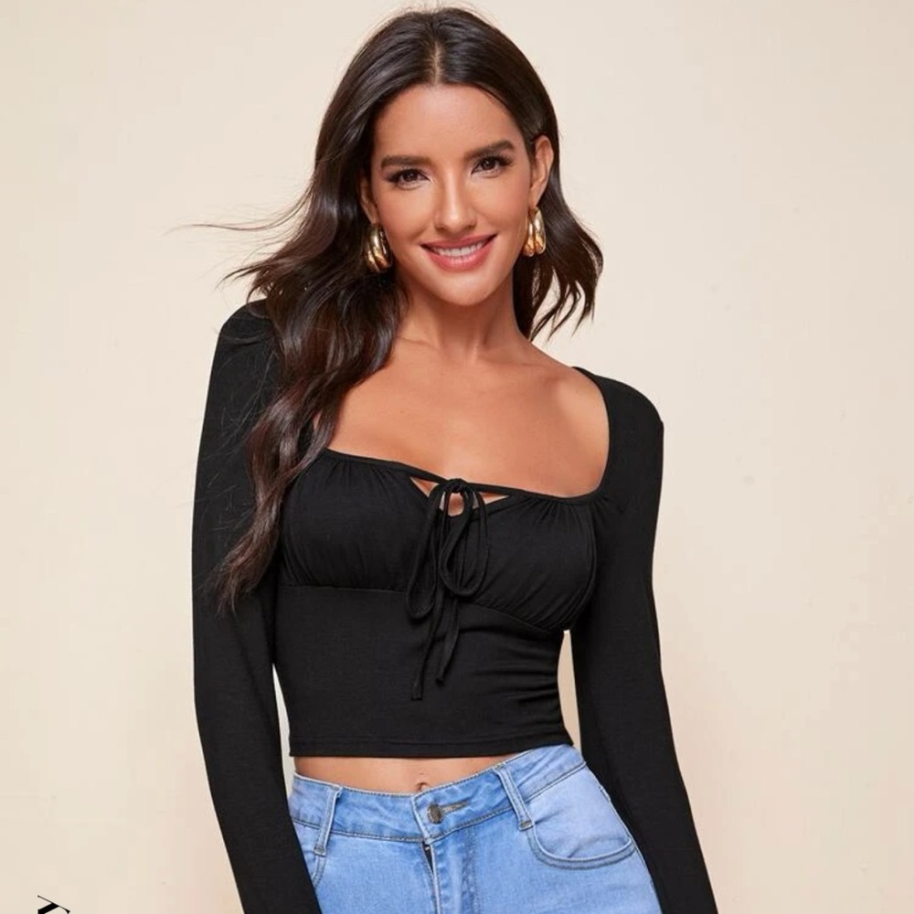 SHEIN UNITY TIE NECK RUCHED BUST CROP TOP